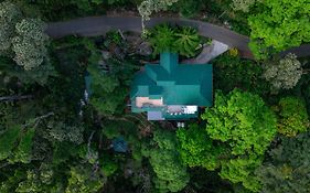Aroma Hills Resort Munnar